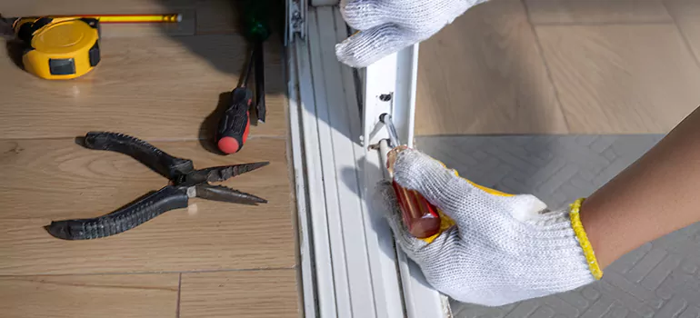 Sliding Glass Door Repair in West Pensacola