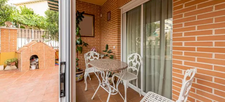 Adding Porch Enclosures To Your Home in West Pensacola, FL